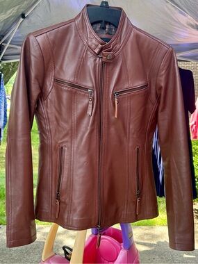 Women's Brown Leather Moto Jacket with Zip Pockets